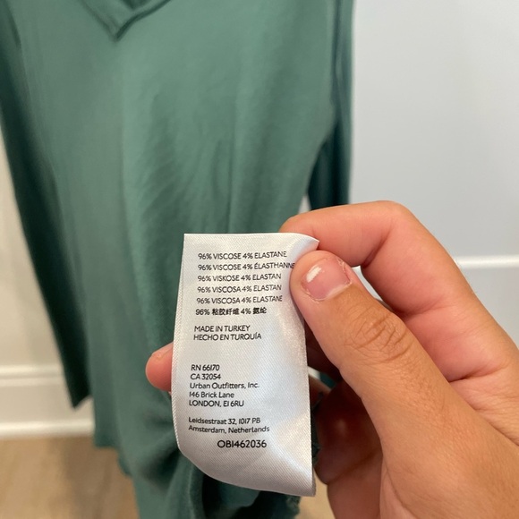 We The Free Green V-Neck moon dance Long Sleeve - Picture 4 of 5